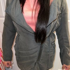 Army green light jacket